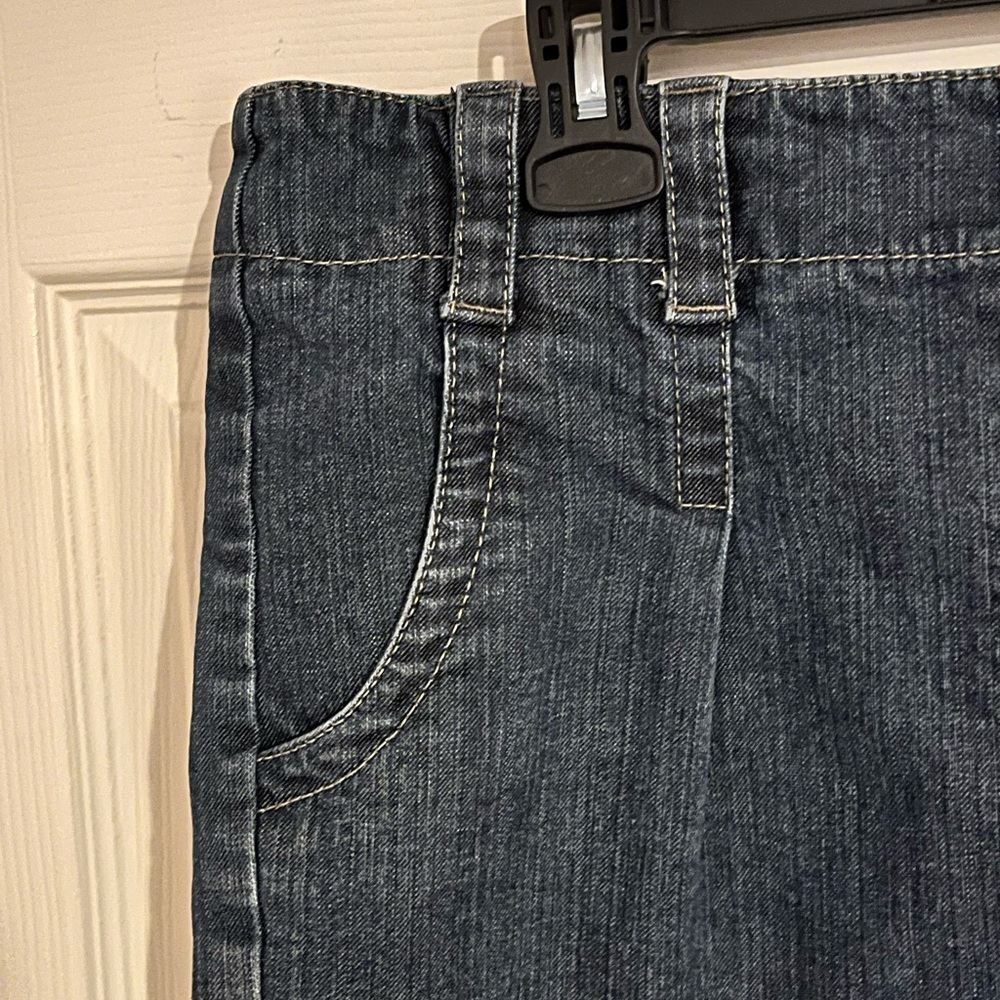 Ann Taylor Loft Women’s Denim Skirt, Size 12 - Picture 4 of 8